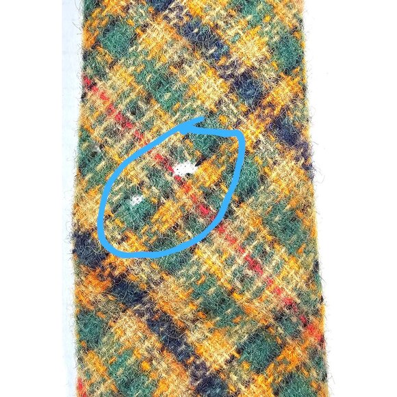 Vtg Benchmark Plaid Wool Necktie Green Gold Tartan Pattern Red Accent Narrow - Picture 7 of 7
